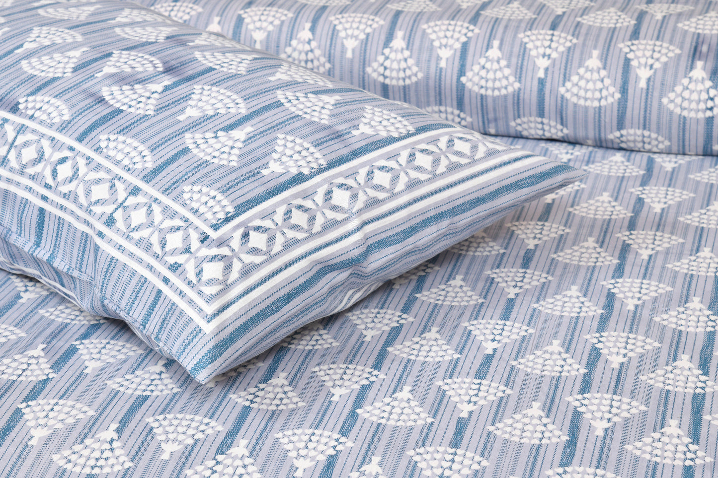100% Cotton King Size Bedsheet with 2 Pillow Cover