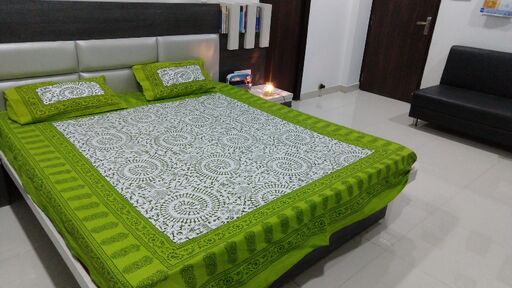 Pic Click By Customer 100% Cotton Bedsheet 280-TC Cotton Queen Size Double Bedsheet With 2 Pillow Cover - Real Image freeshipping - www.jaipurtohome.com
