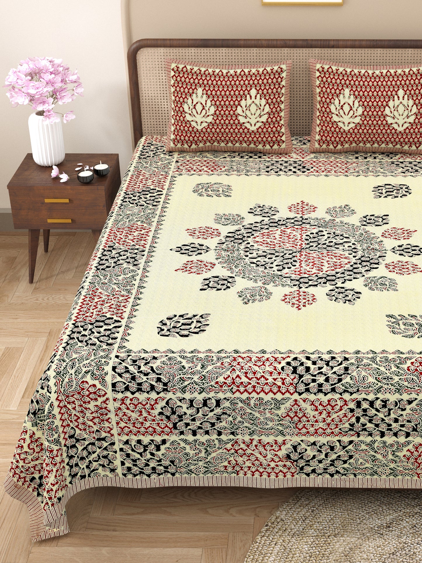 Kashis Print 100% Cotton King Size Bedsheet with 2 Pillow Cover Set