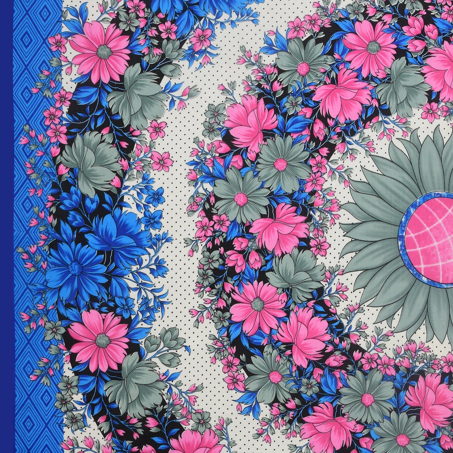 Flower Mandela Bedsheet 100% Cotton Queen Size Bedsheet With 2 Pillow Cover Set