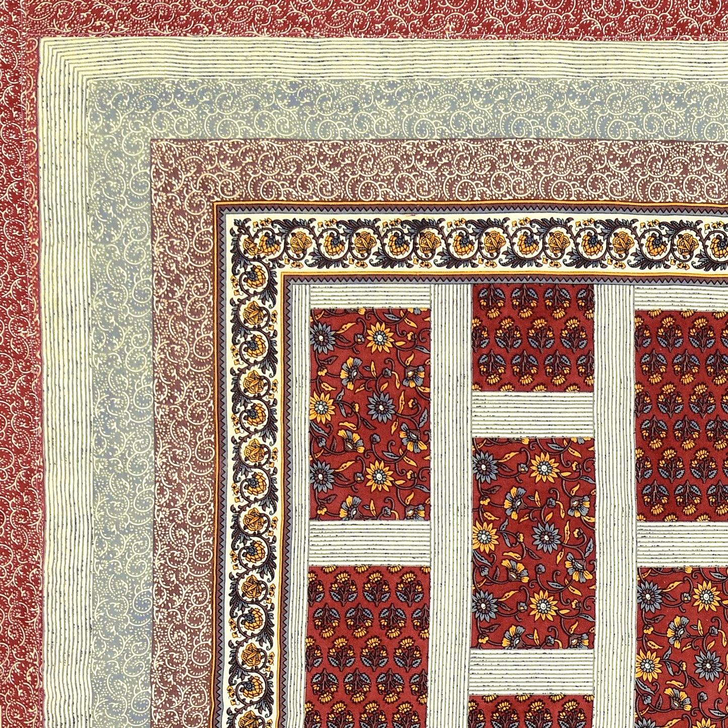 New Box Buti  Print 100% Cotton King Size Bedsheet with 2 Pillow Cover Set