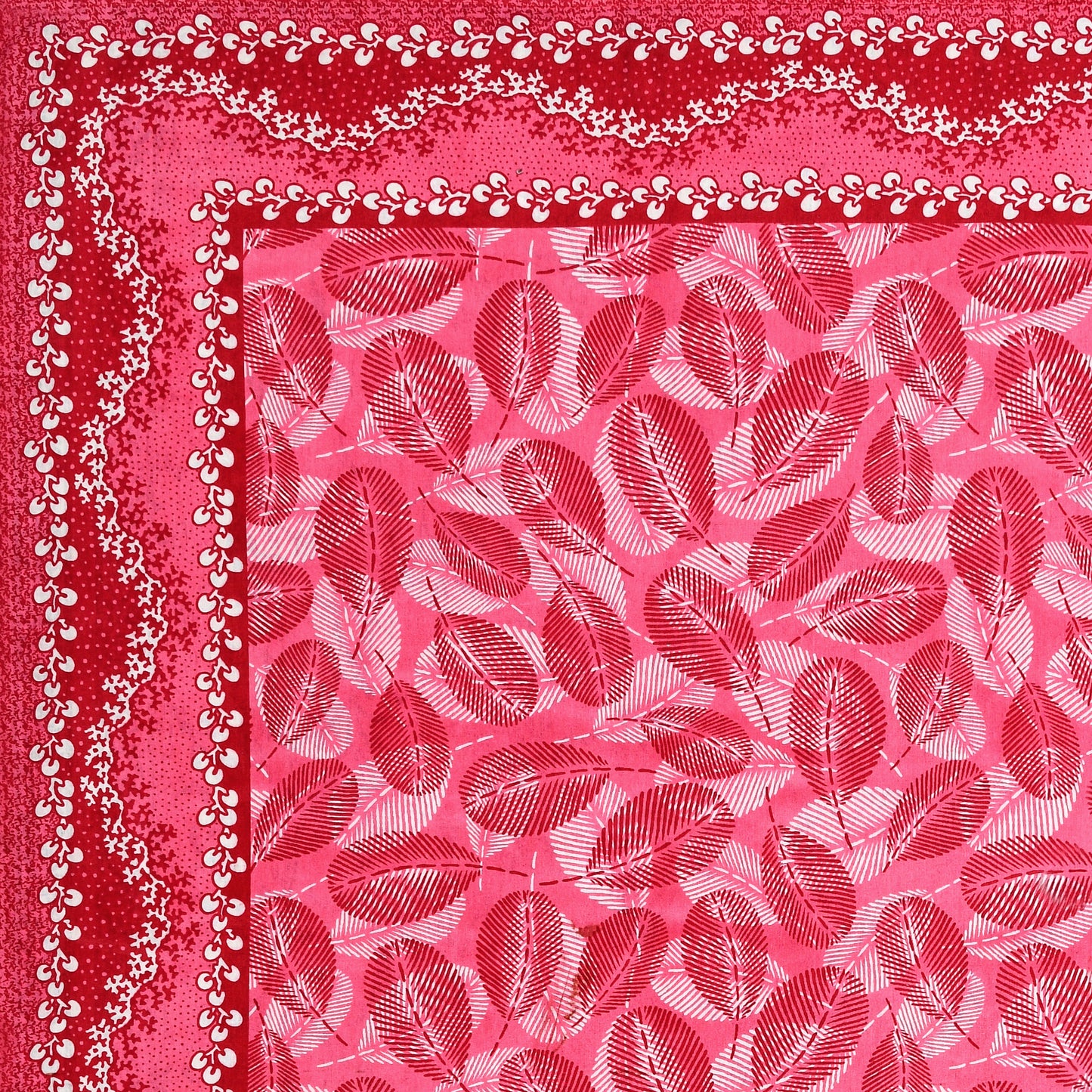 Royal Leaf Bedsheet 100% Cotton Queen Size Bedsheet With 2 Pillow Cover Set