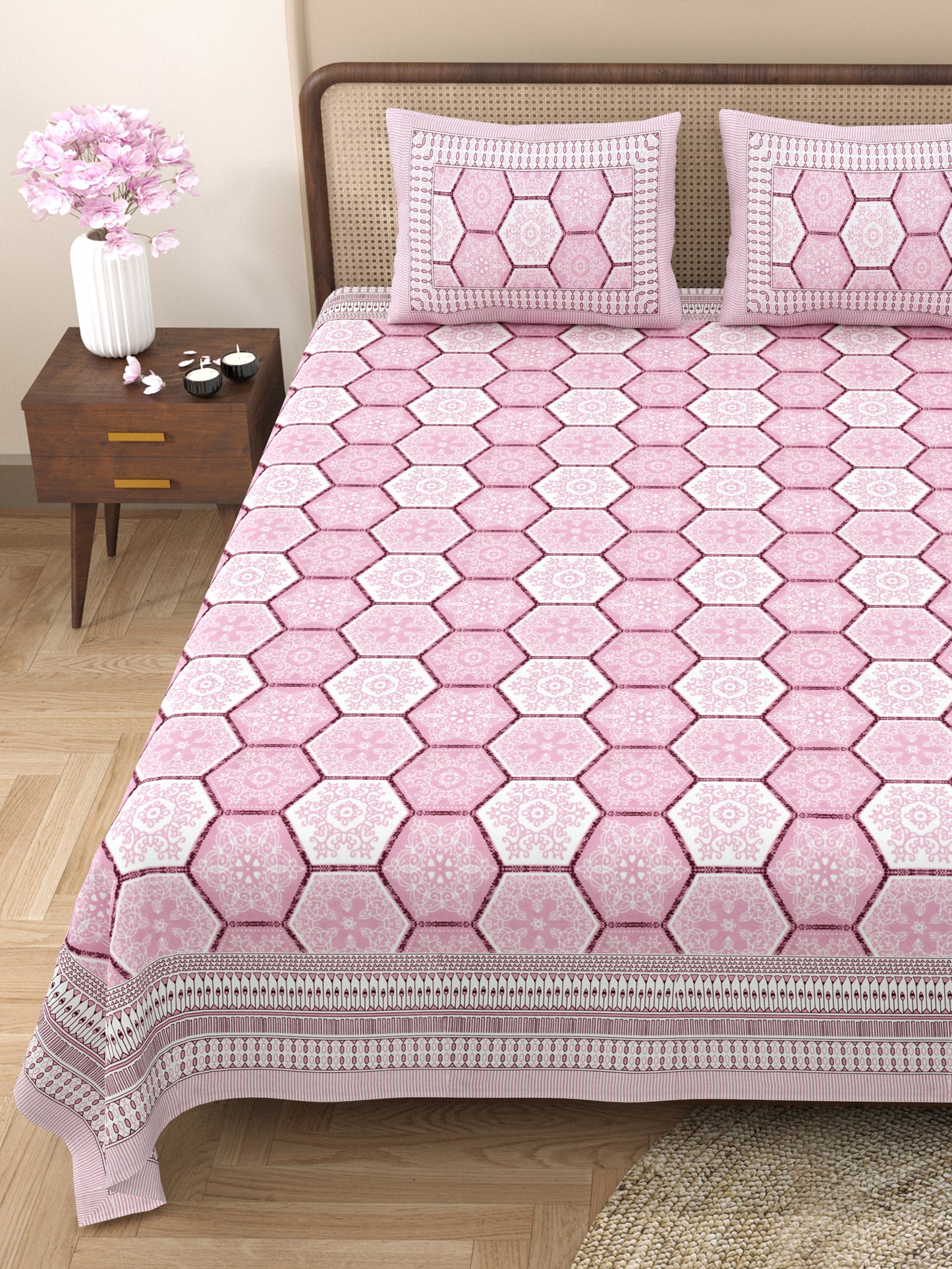 Neel Gagan 100% Cotton King Size Bedsheet with 2 Pillow Cover Set