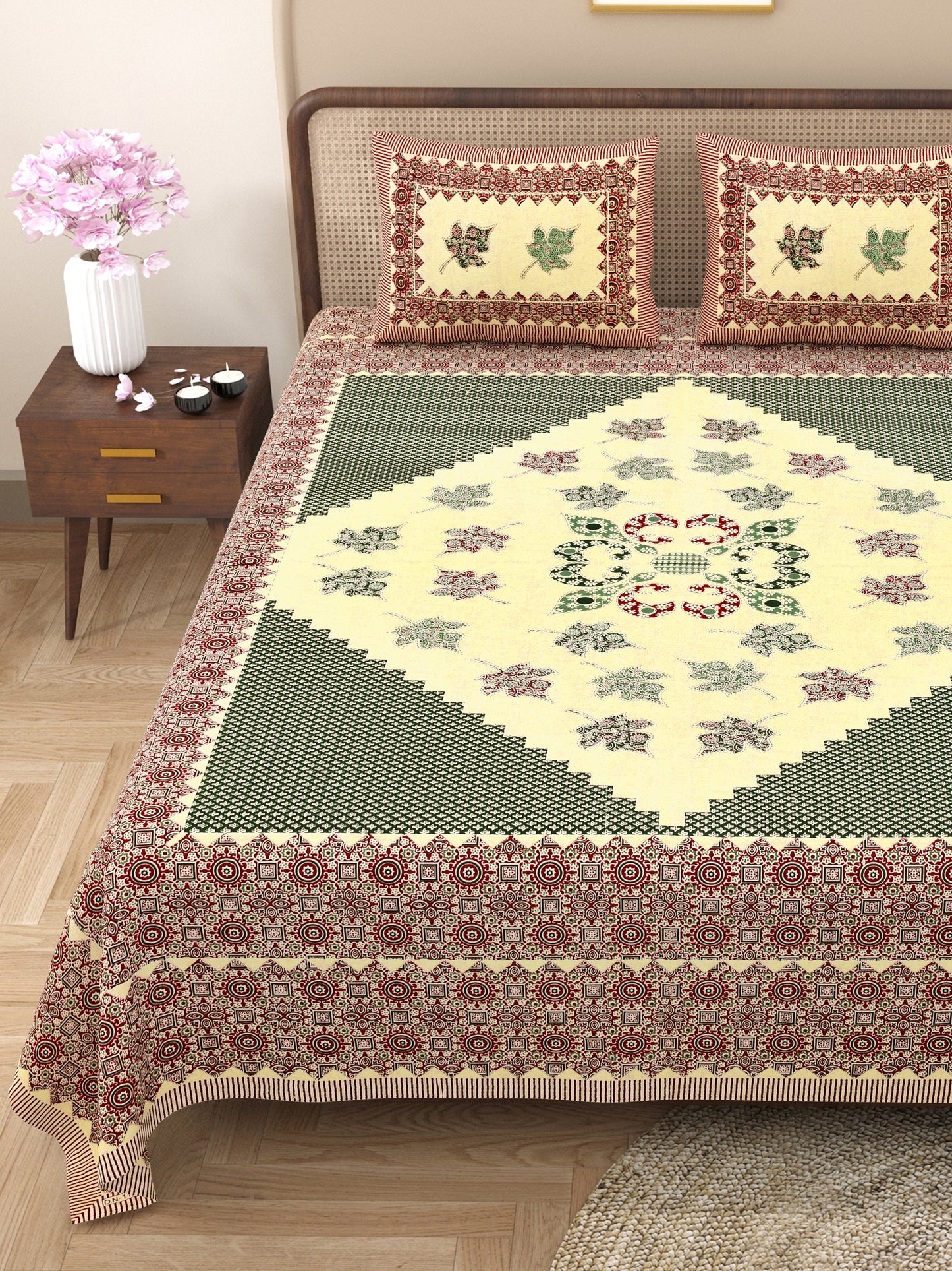 Kashish Print 100% Cotton King Size Bedsheet with 2 Pillow Cover Set