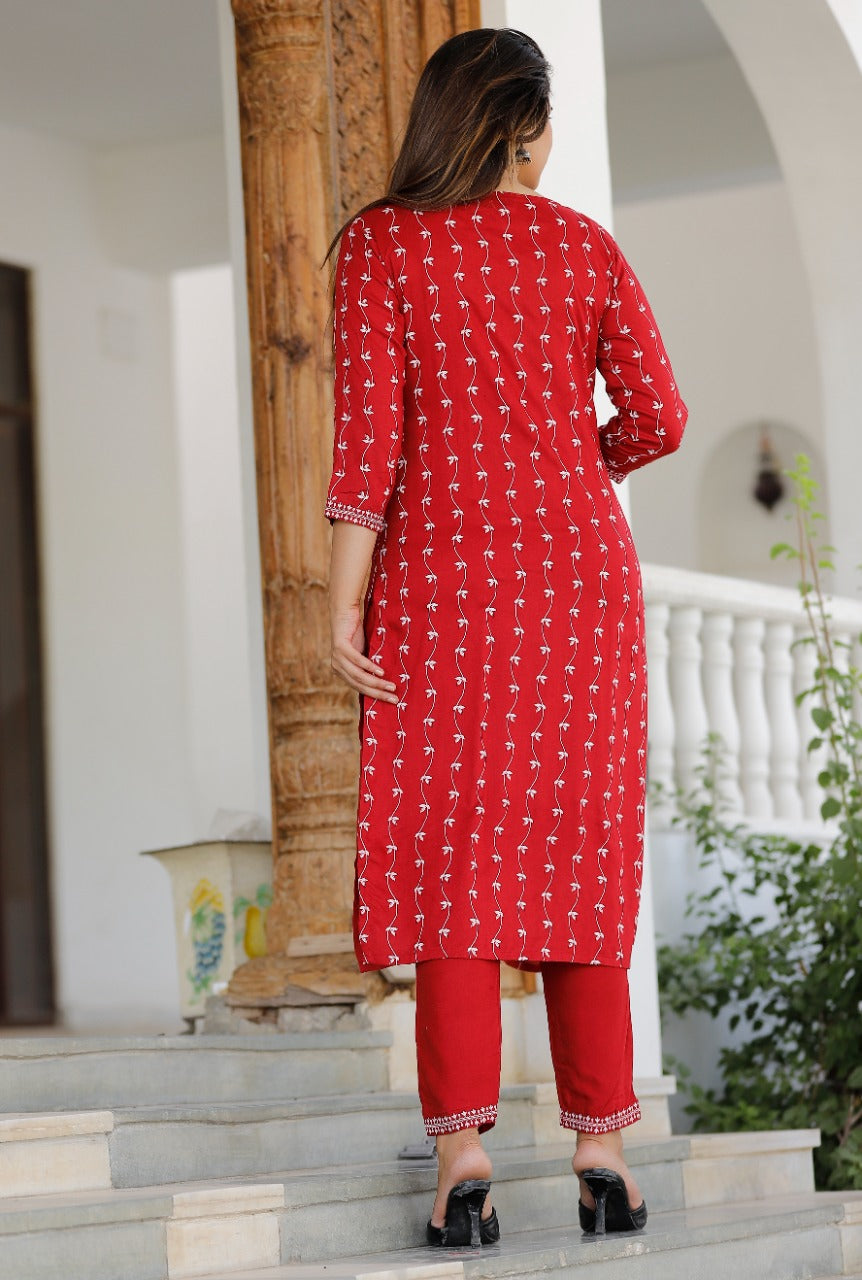 Details 128+ girl kurti pant design latest