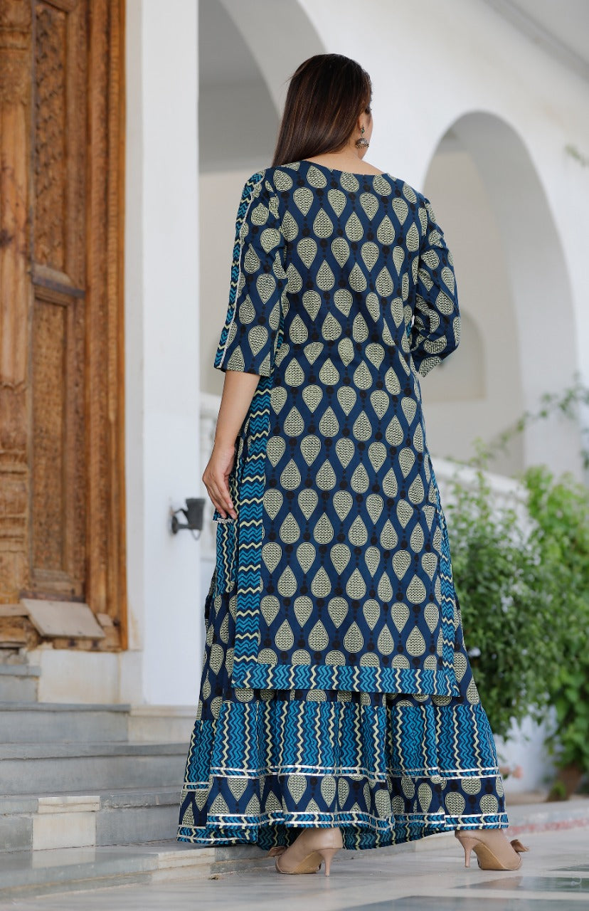 Hinaya Ladies Cotton Short Kurti With Printed Long Skirt Dress, Size: Large  at Rs 600/set in Howrah